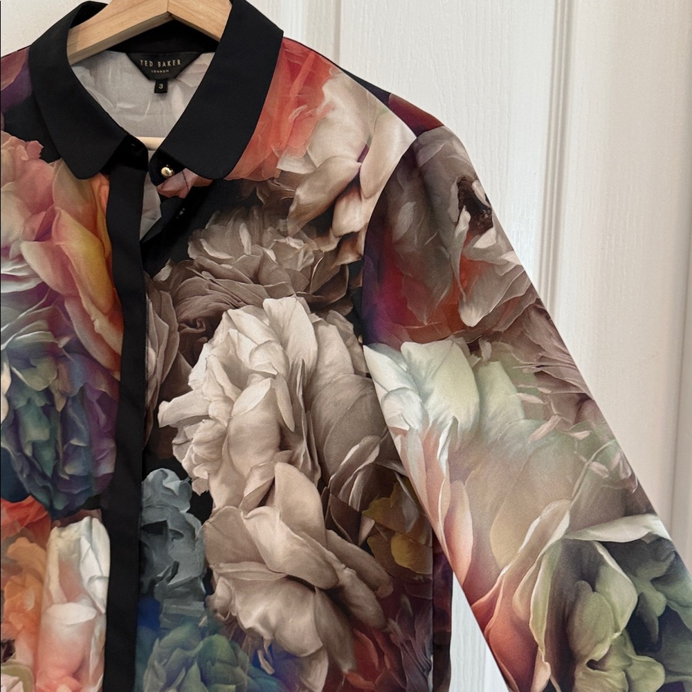Ted Baker floral button down - image 4